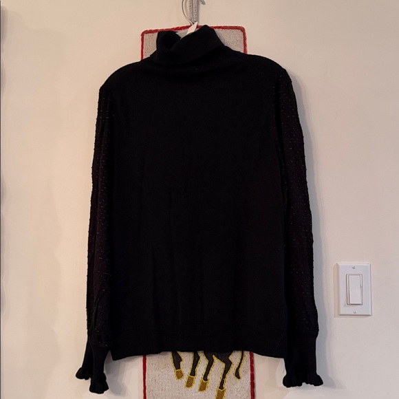 Gorgeous NWT “LOFT” Sweater turtleneck with gold threads throughout the sleeves - Picture 3 of 7
